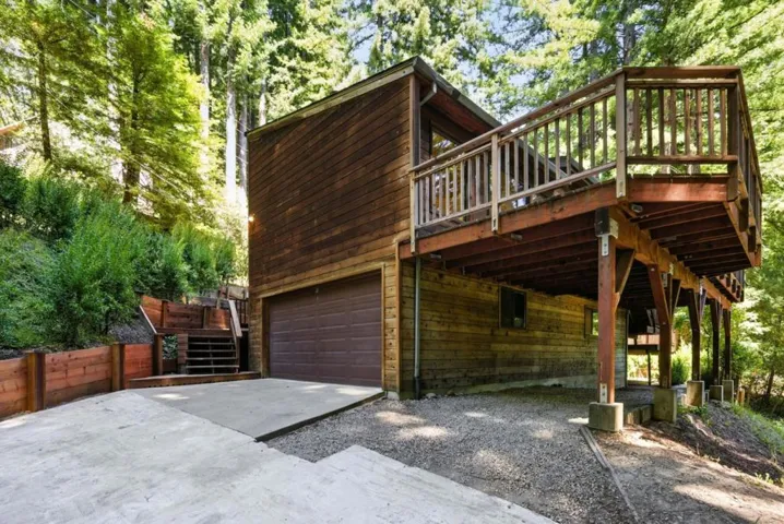 720 Quigg Way, Boulder Creek, California 95006