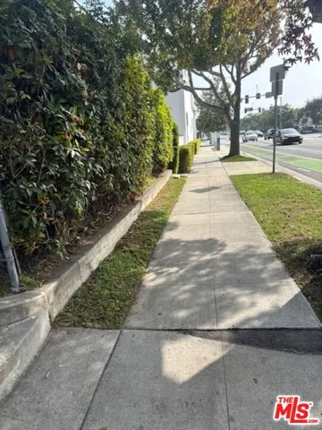 1543 11th Street D, Santa Monica, California 90401