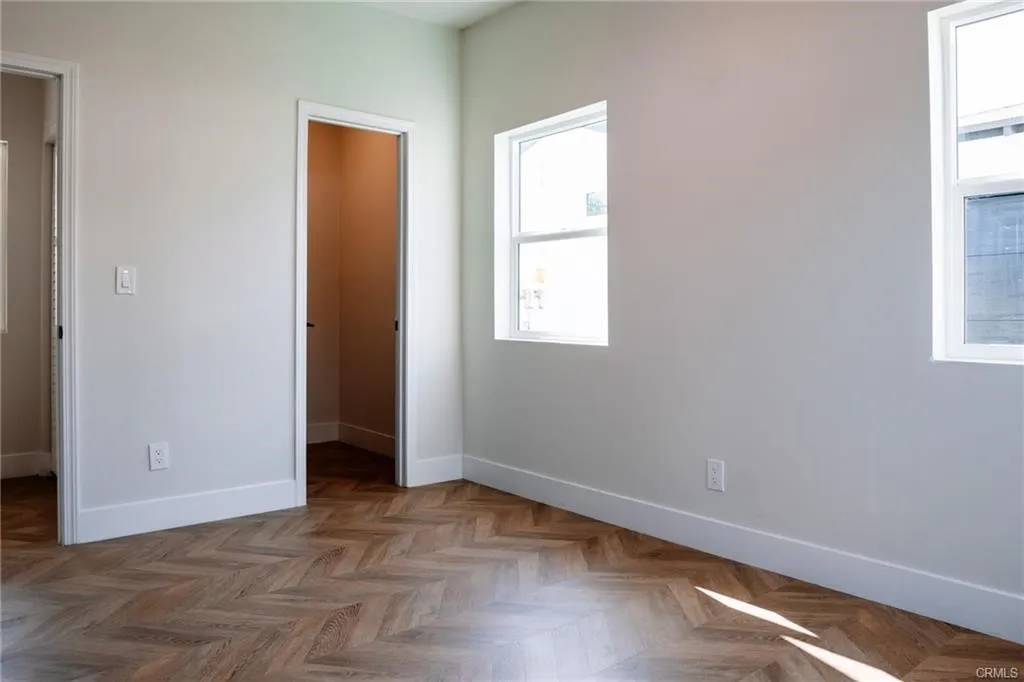 5916 Walnut Avenue, Long Beach, California 90805 home-pic-33