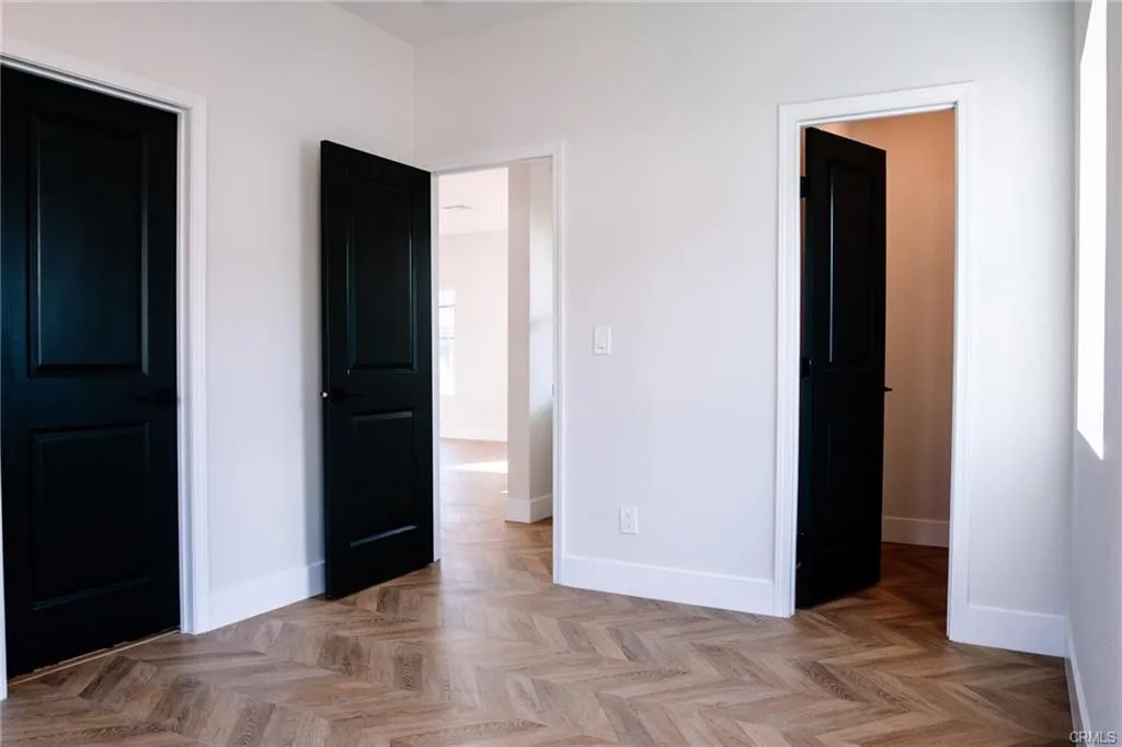 5916 Walnut Avenue, Long Beach, California 90805 home-pic-32
