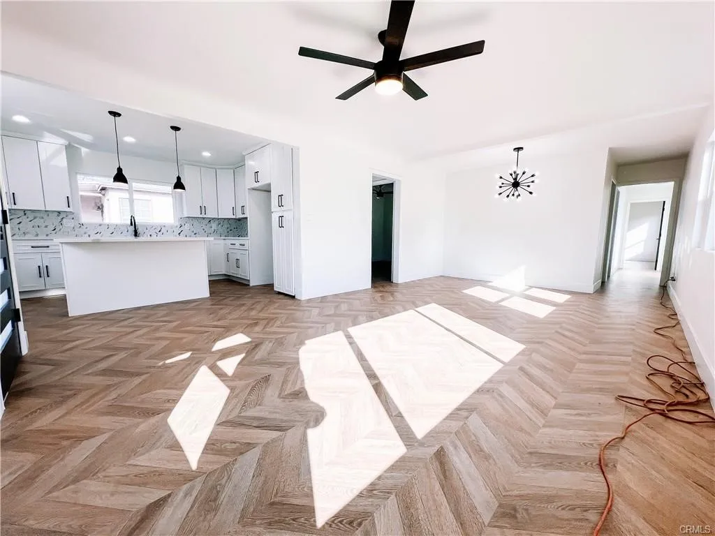 5916 Walnut Avenue, Long Beach, California 90805 home-pic-6
