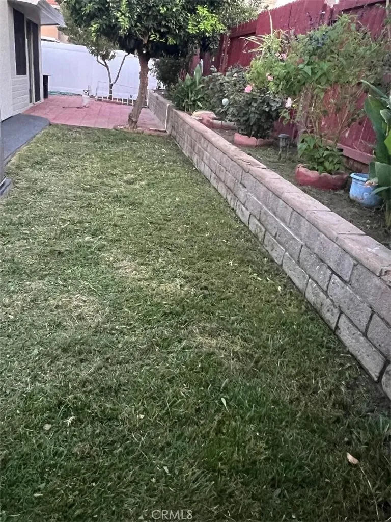 2137 Garland Way, Hemet, California 92545 home-pic-35