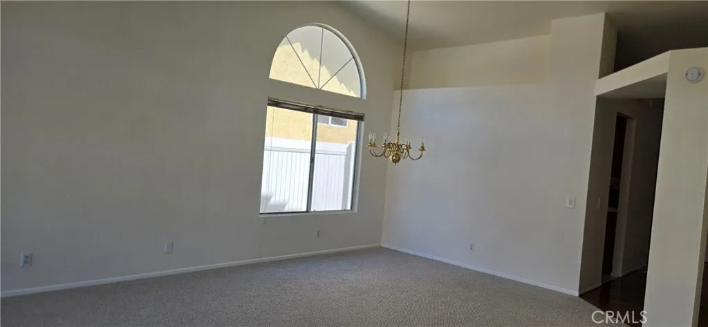 2137 Garland Way, Hemet, California 92545 home-pic-4
