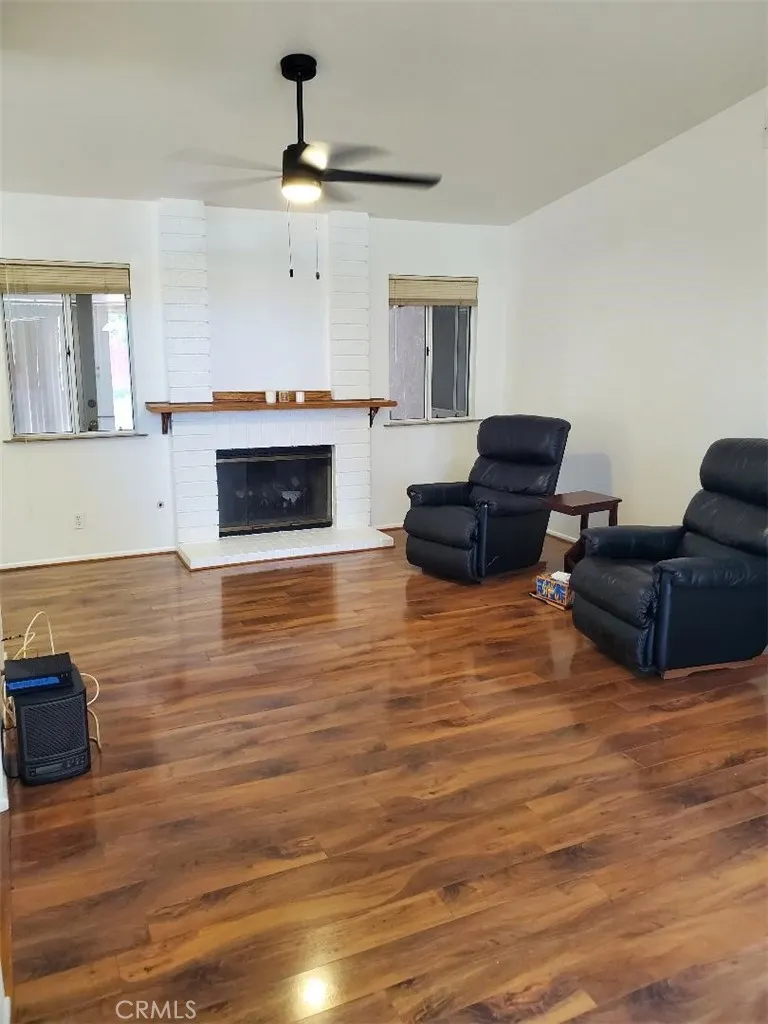 2137 Garland Way, Hemet, California 92545 home-pic-7