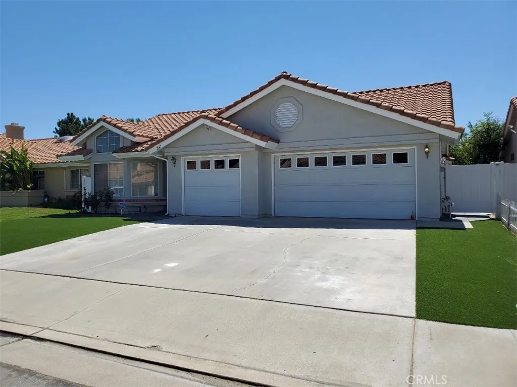 2137 Garland Way, Hemet, California 92545 home-pic-2