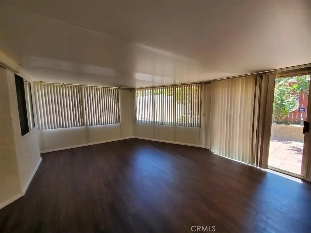 2137 Garland Way, Hemet, California 92545 home-pic-30