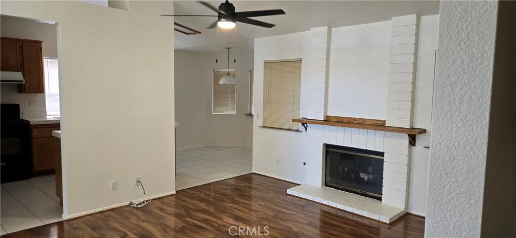 2137 Garland Way, Hemet, California 92545 home-pic-6