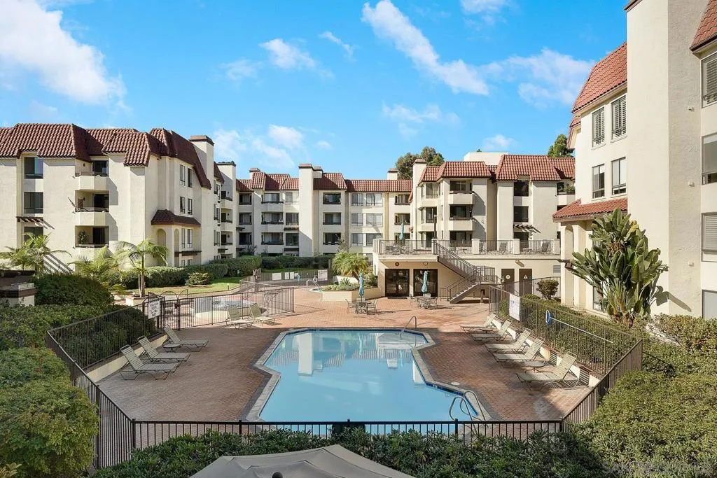 5845 Friars Rd 1206, San Diego, California 92110 home-pic-18