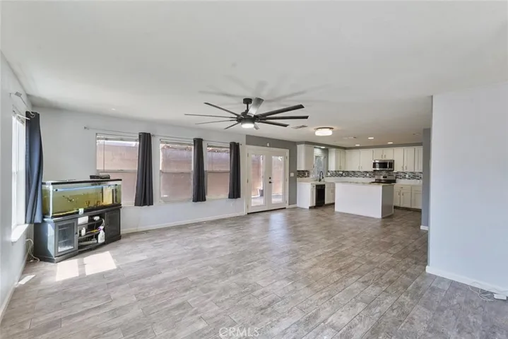 1026 Papaya Street, Madera, California 93638