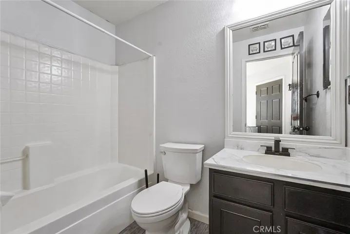 1026 Papaya Street, Madera, California 93638