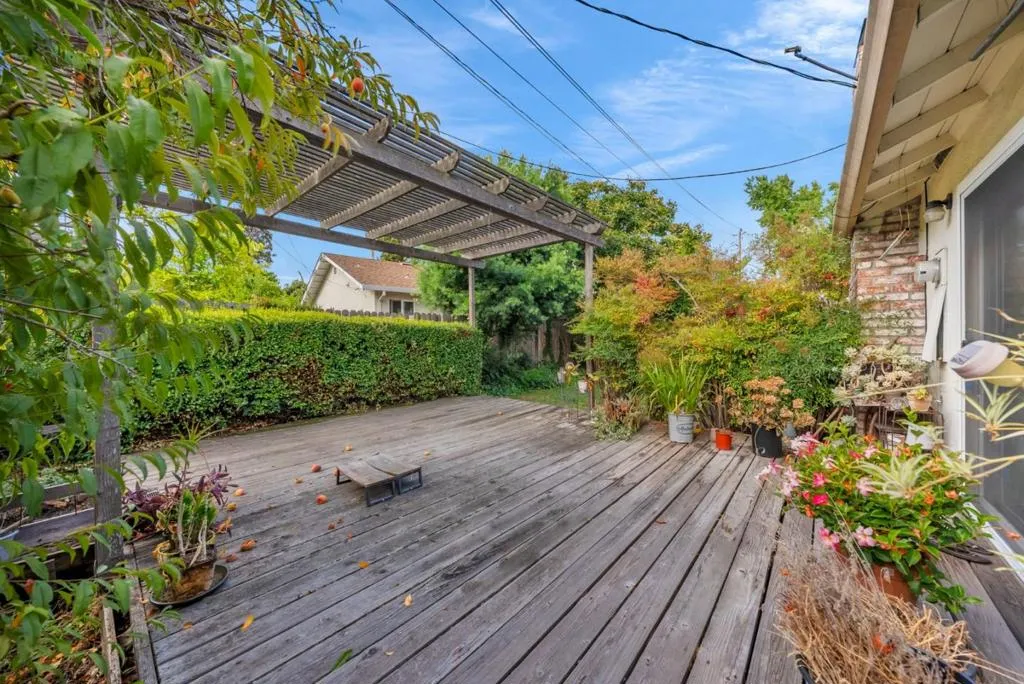 6482 Bollinger Road, San Jose, California 95129 home-pic-9