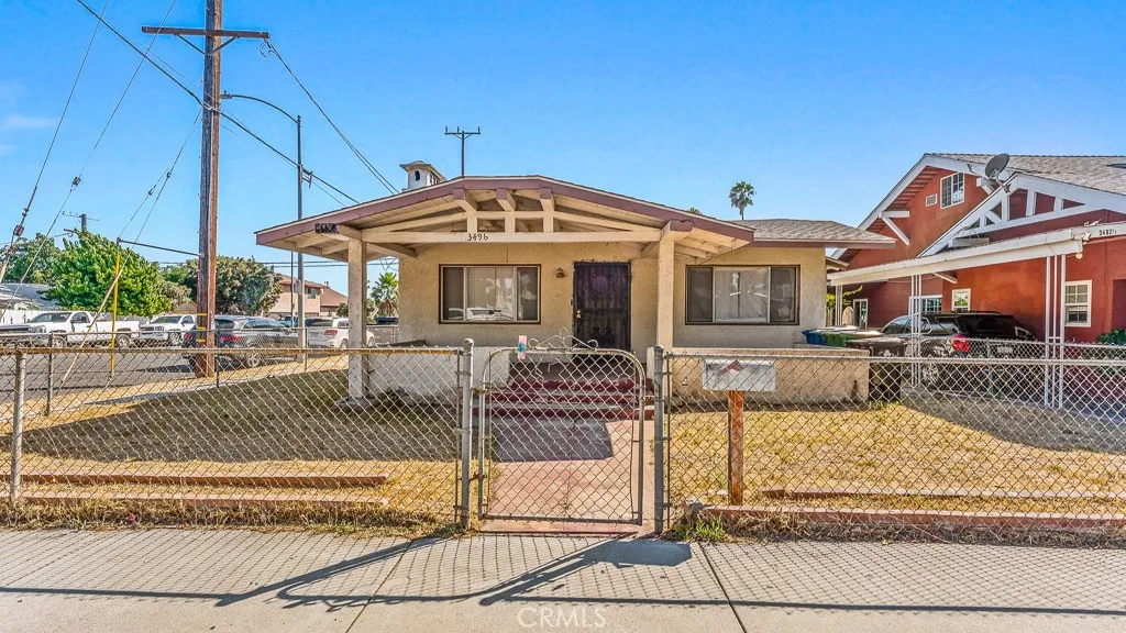 3496 E 4th Street, Los Angeles, California 90063 home-pic-1