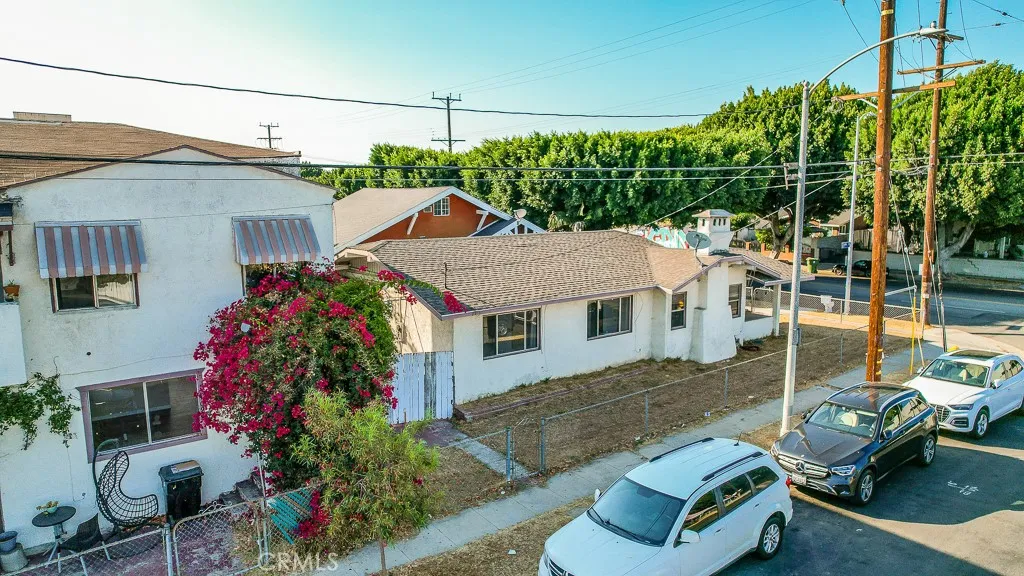 3496 E 4th Street, Los Angeles, California 90063 home-pic-36