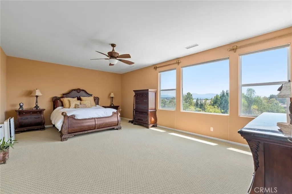 24274 Palo Verde Drive, Valencia, California 91354 home-pic-24