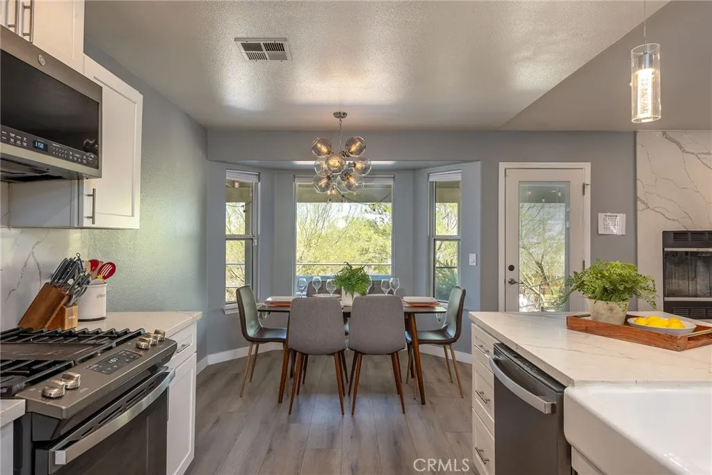 68054 Sullivan Road, 29 Palms, California 92277 home-pic-10