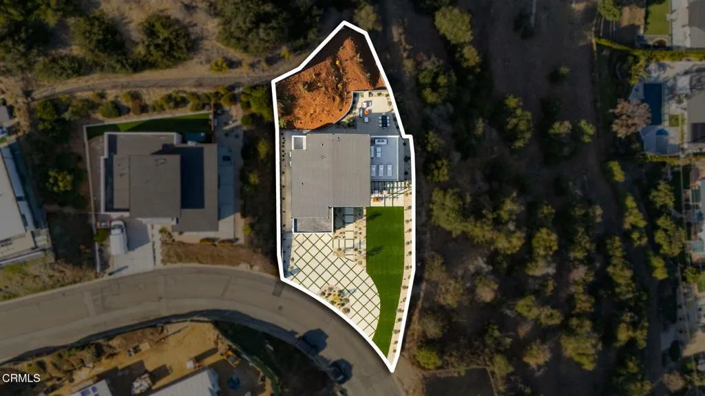 708 Skyview Terrace, Ventura, California 93003 home-pic-16