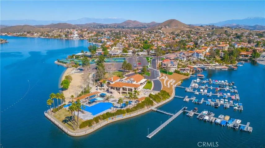 30990 Blackhorse Drive, Canyon Lake, California 92587