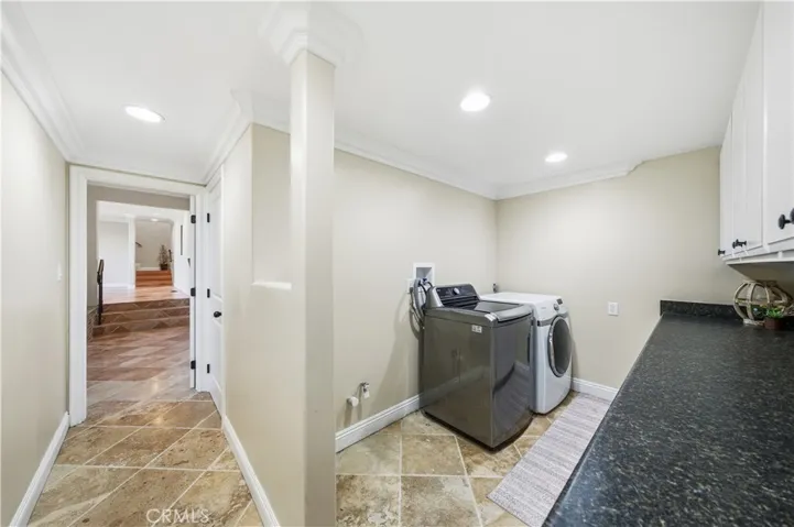 30990 Blackhorse Drive, Canyon Lake, California 92587