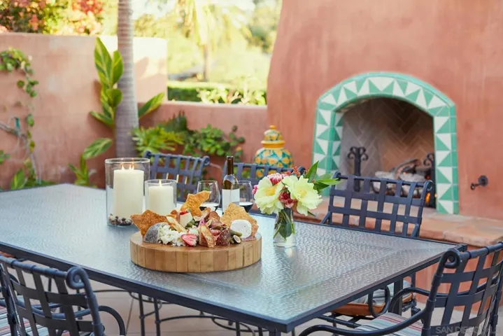 Private outdoor patios offer the perfect setting to savor a glass of wine at sunset and unwind after an active day on the tennis courts