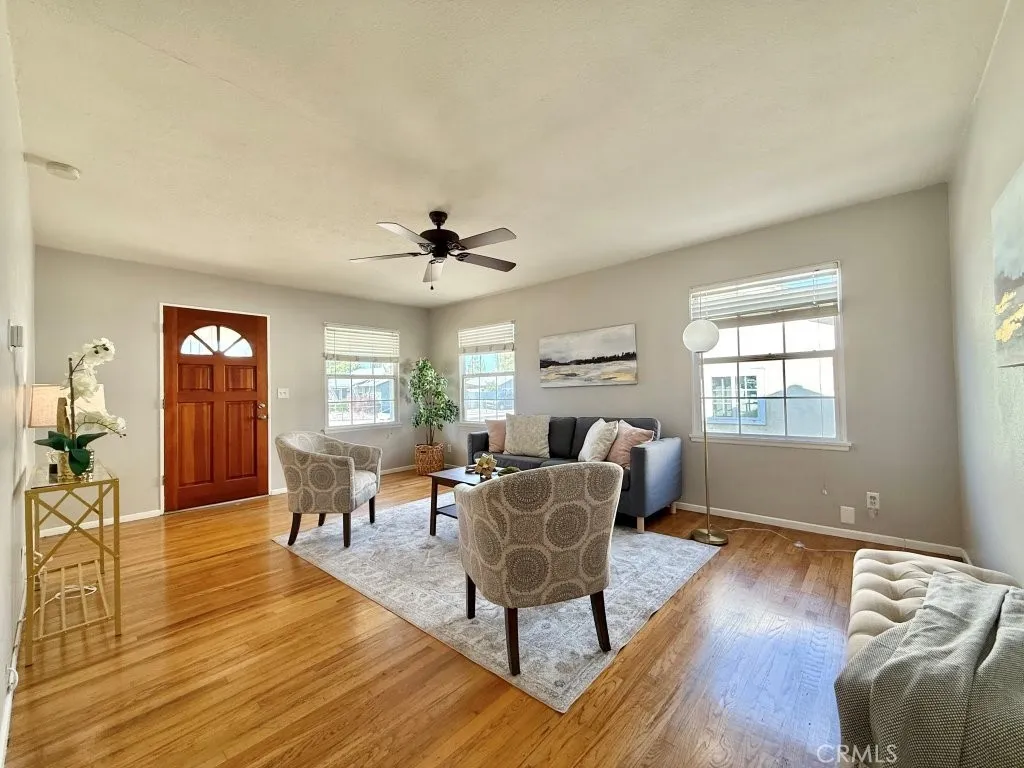 11622 Massinger Street, Lakewood, California 90715, 3 Bedrooms Bedrooms, ,1 BathroomBathrooms,Residential,For Sale,Massinger,RS25186323