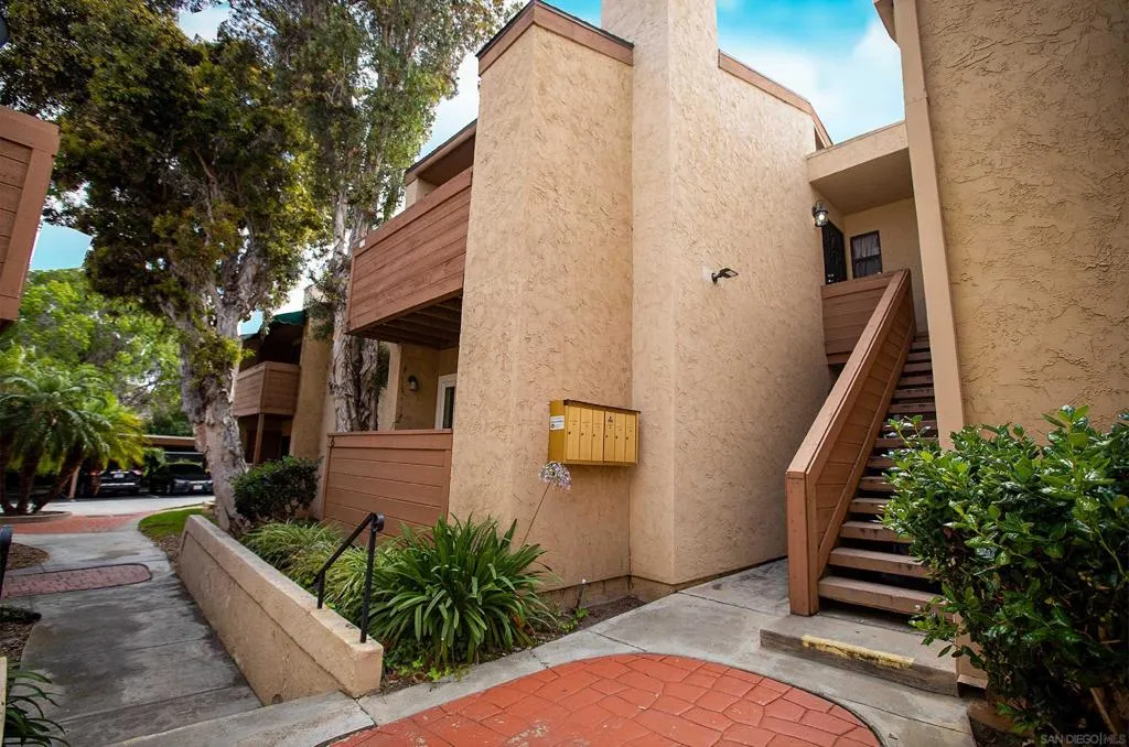 2920 Briarwood Rd G12, Bonita, California 91902 home-pic-15