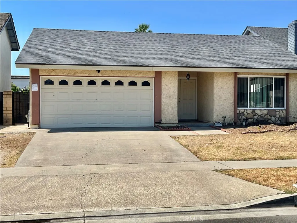 4946 E Glenview Avenue, Anaheim, California 92807, 3 Bedrooms Bedrooms, ,2 BathroomsBathrooms,Residential Lease,For Rent,Glenview,TR25185493