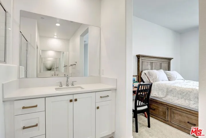 Primary Bedroom (Dual Sinks)