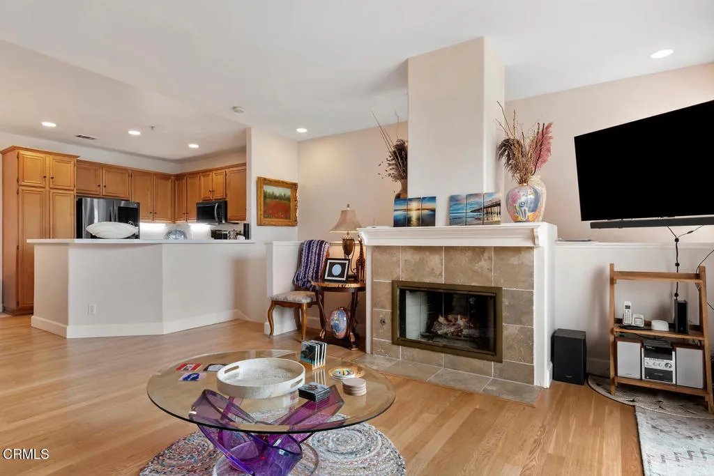 2410 Kipana Avenue, Ventura, California 93001 home-pic-5