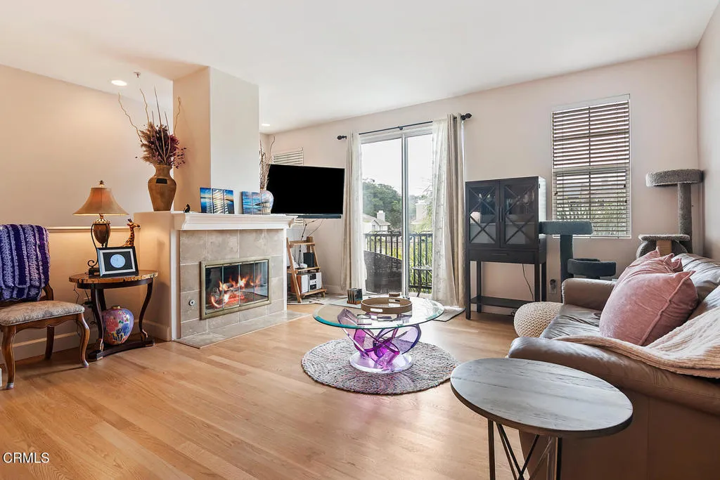 2410 Kipana Avenue, Ventura, California 93001 home-pic-3
