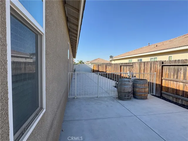 15527 Avanti Drive, Bakersfield, California 93314