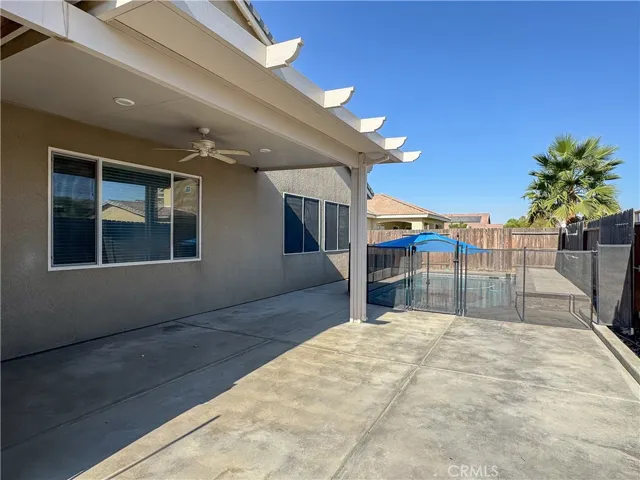 15527 Avanti Drive, Bakersfield, California 93314