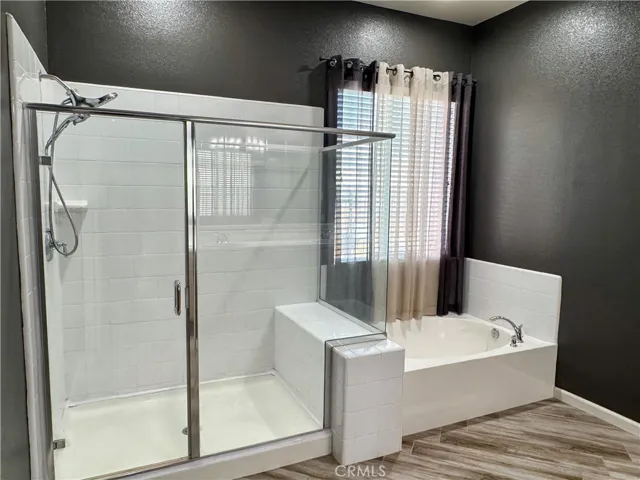 15527 Avanti Drive, Bakersfield, California 93314