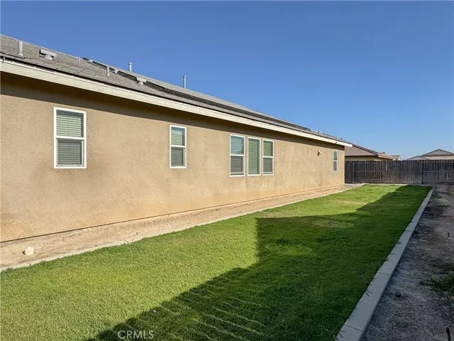 15527 Avanti Drive, Bakersfield, California 93314