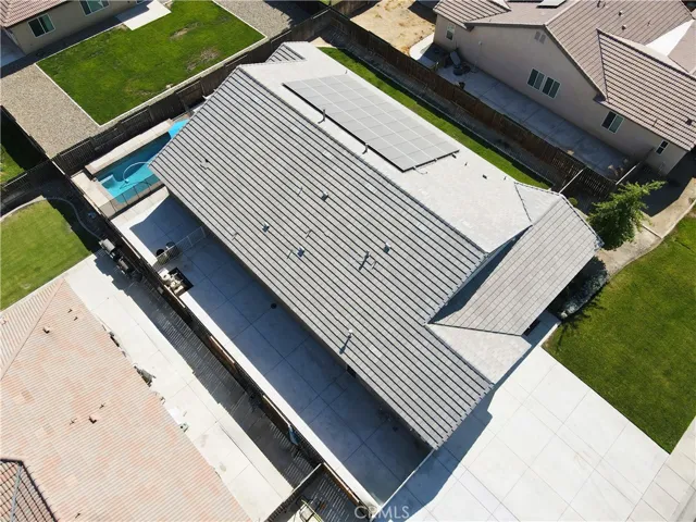 15527 Avanti Drive, Bakersfield, California 93314