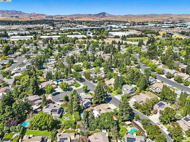 775 Vivian Dr, Livermore, California 94550