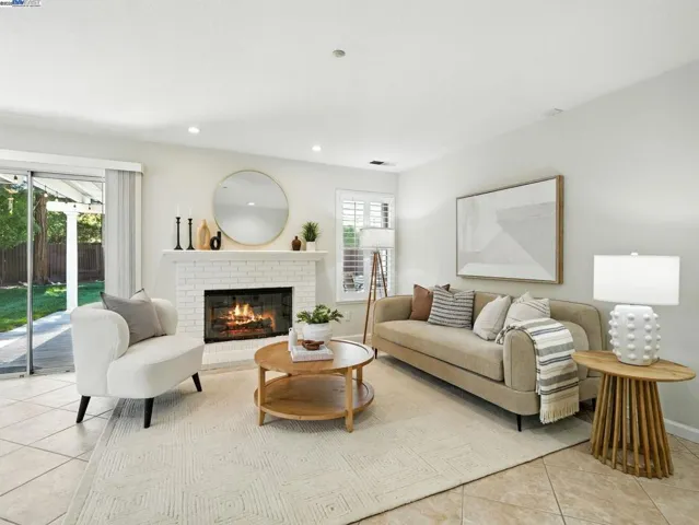 775 Vivian Dr, Livermore, California 94550