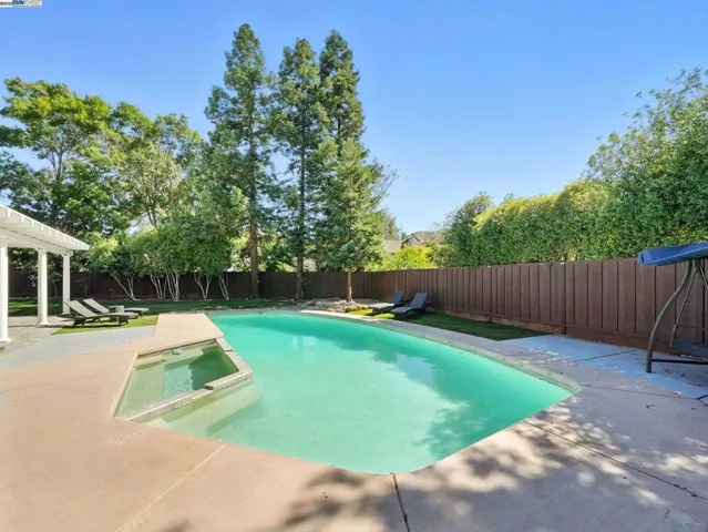 775 Vivian Dr, Livermore, California 94550