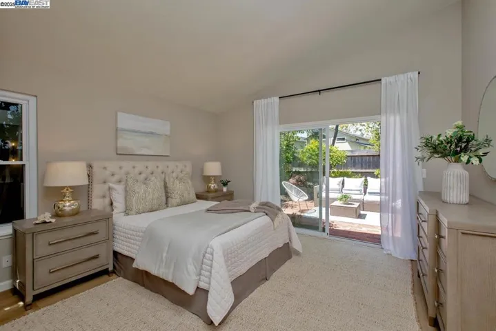 21 Ulster Pl, Alameda, California 94502