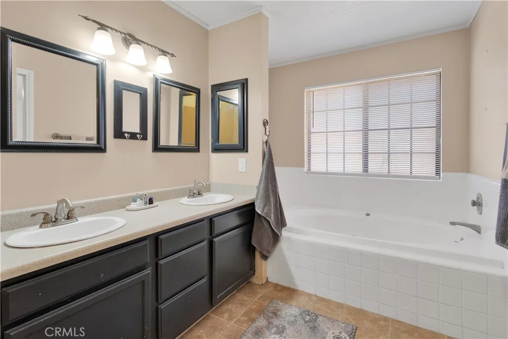 18830 Munsee Road, Apple Valley, California 92307 home-pic-24