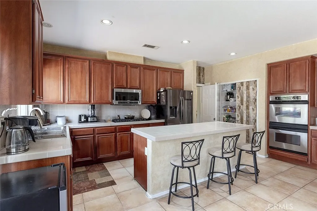 3521 Fern Avenue, Palmdale, California 93550 home-pic-11