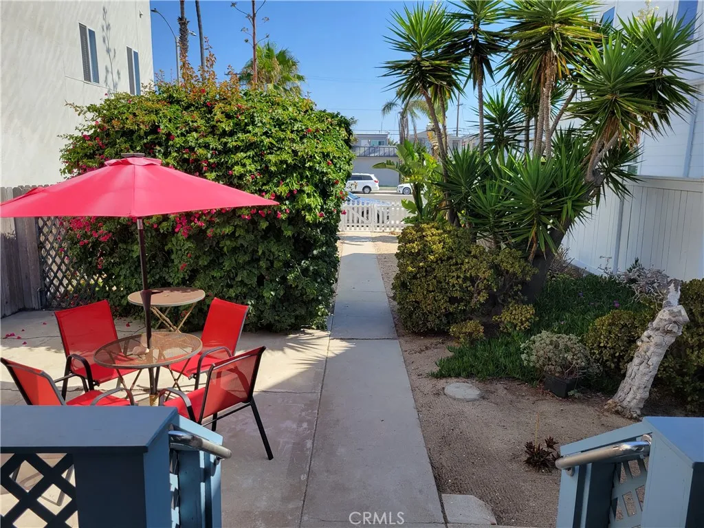 1245 W Balboa Boulevard, Newport Beach, California 92661 home-pic-15