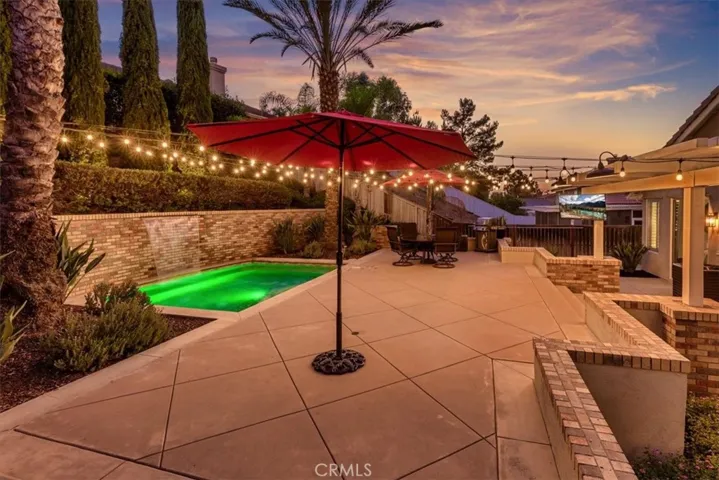 13555 Edgewater Drive, Corona, California 92883