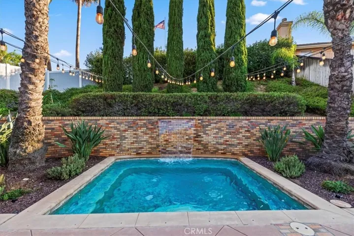 13555 Edgewater Drive, Corona, California 92883