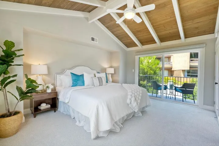 7303 Alicante Road A, Carlsbad, California 92009