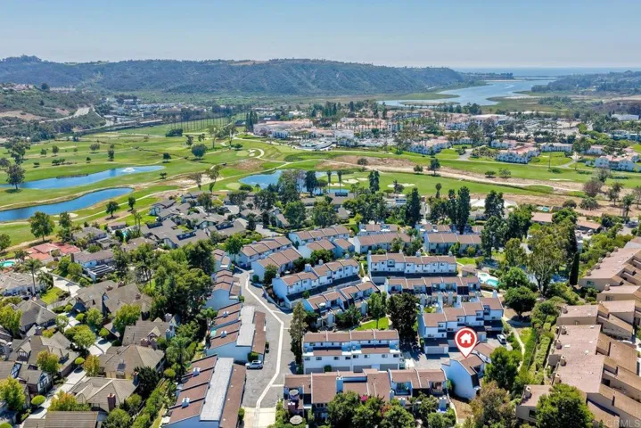 7303 Alicante Road A, Carlsbad, California 92009