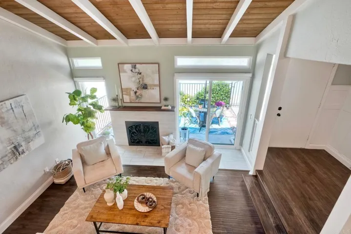7303 Alicante Road A, Carlsbad, California 92009