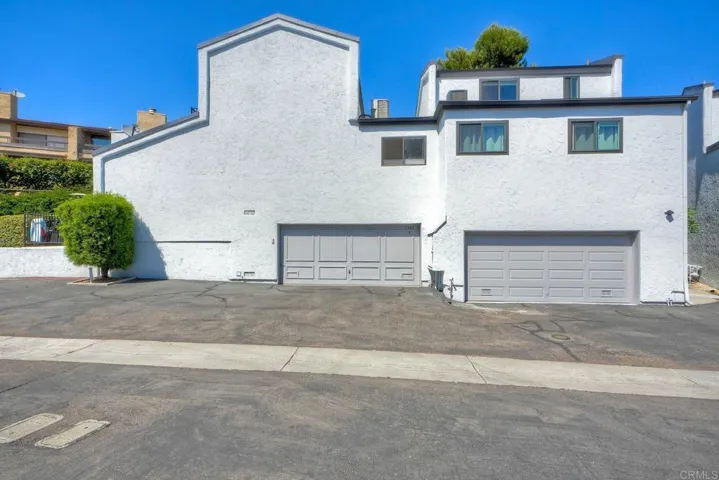 7303 Alicante Road A, Carlsbad, California 92009
