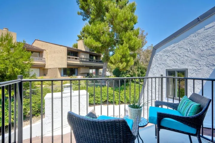 7303 Alicante Road A, Carlsbad, California 92009