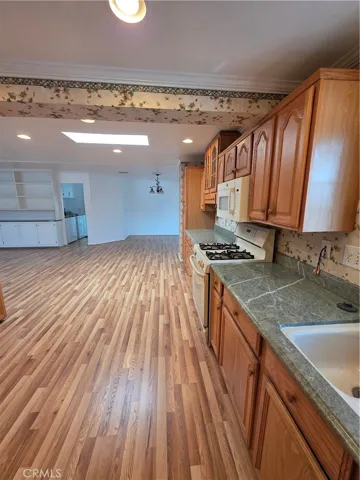 24921 Muirlands Boulevard 265, Lake Forest, California 92630