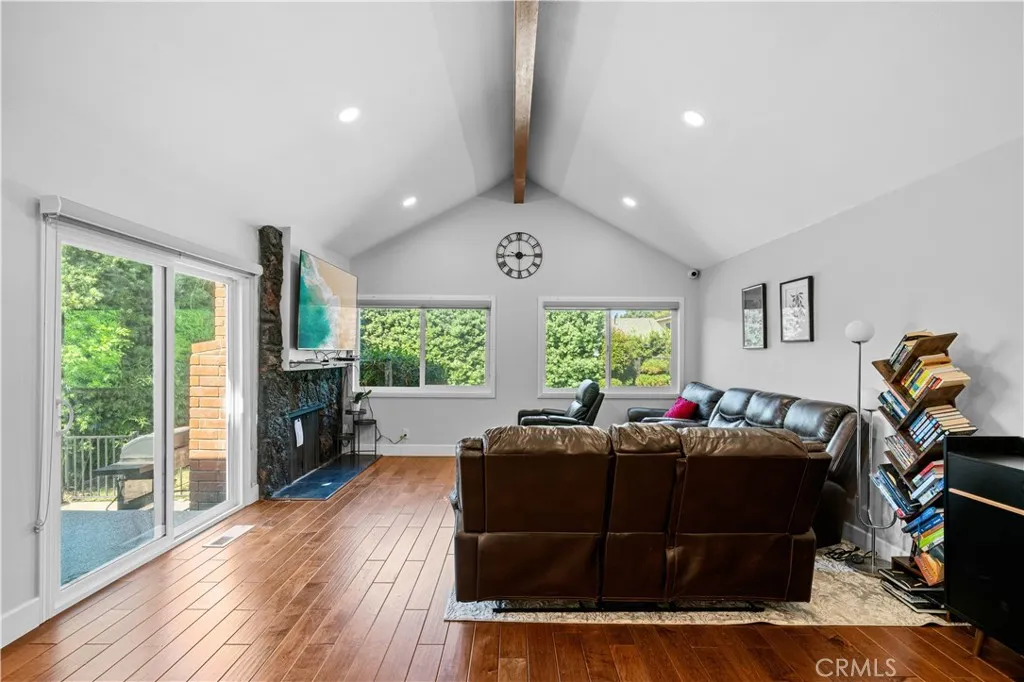 6157 Carpintero Avenue, Lakewood, California 90713 home-pic-6